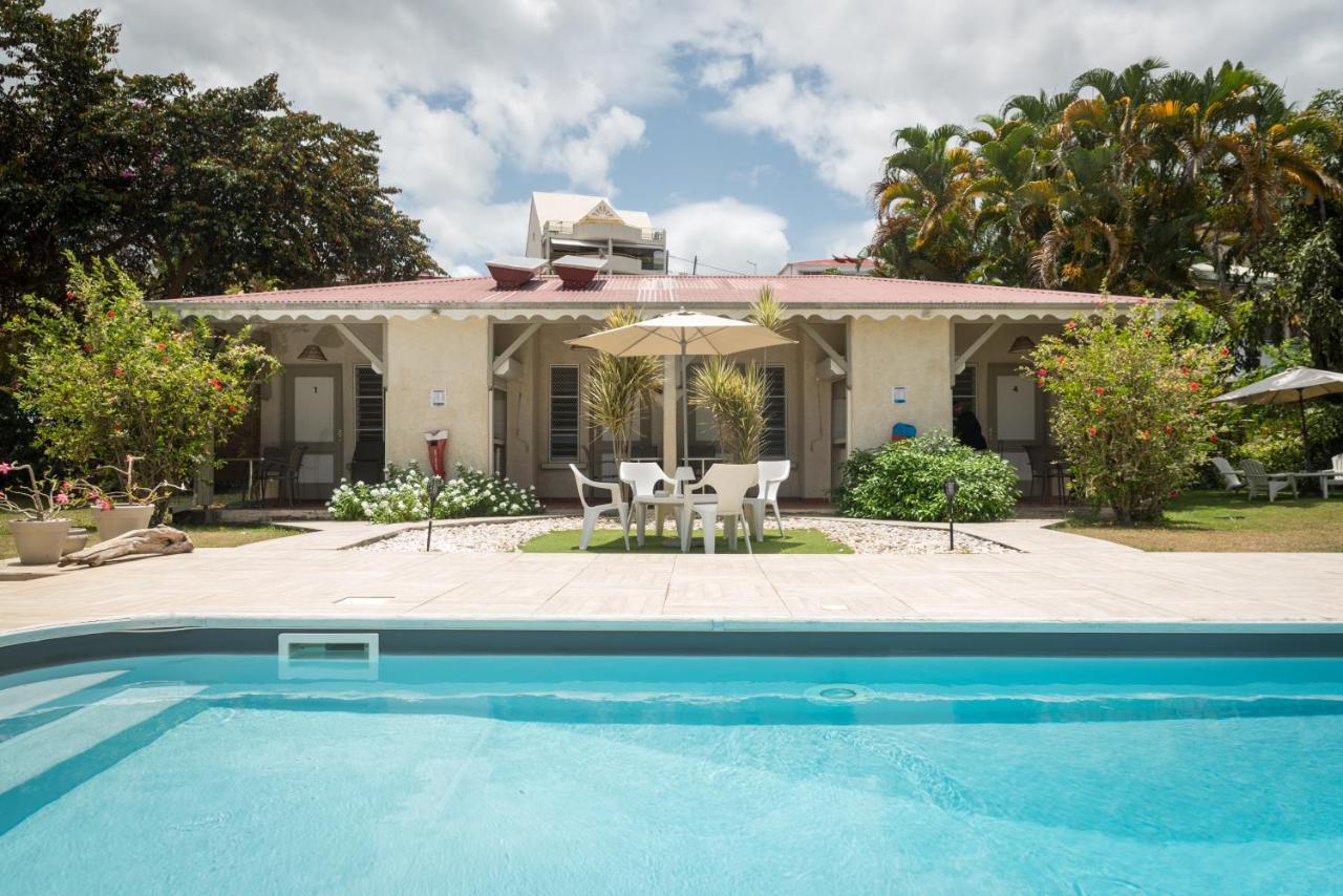 Hôtel Les Bananiers Le Gosier  Exterior foto