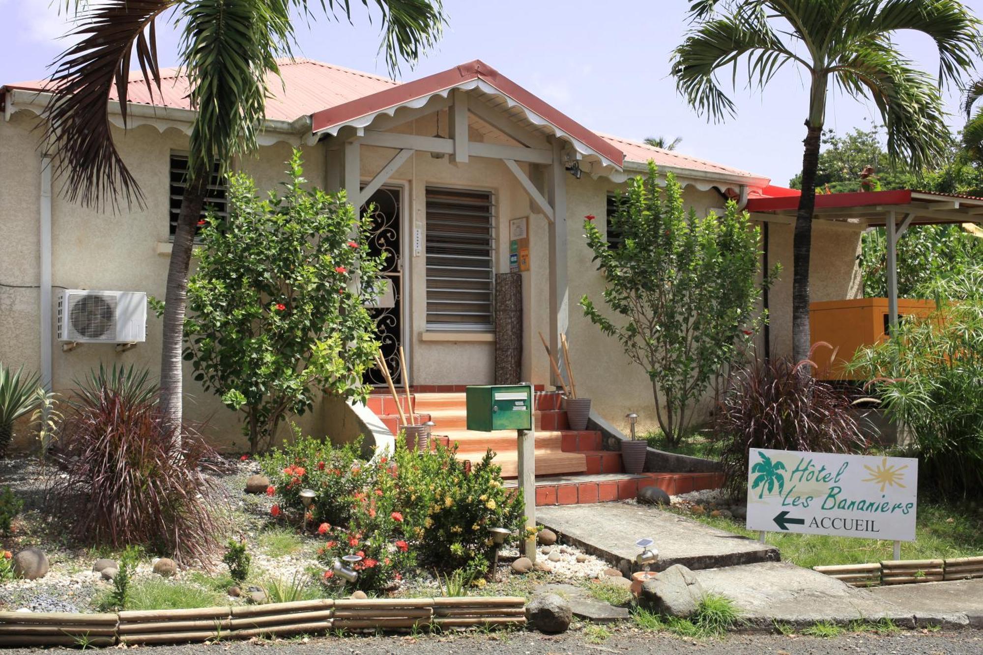 Hôtel Les Bananiers Le Gosier  Exterior foto